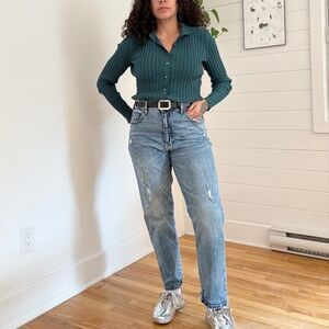 Anthropologie pilcro distressed mom jeans